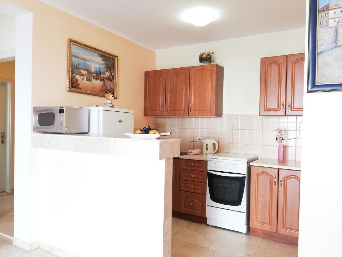 Apartment Azalea Of בודווה מראה חיצוני תמונה