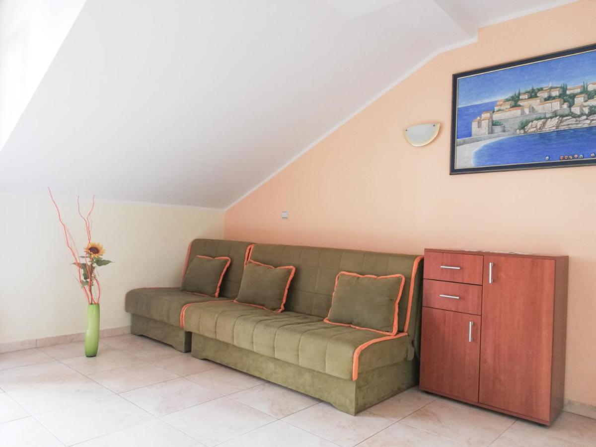 Apartment Azalea Of בודווה מראה חיצוני תמונה